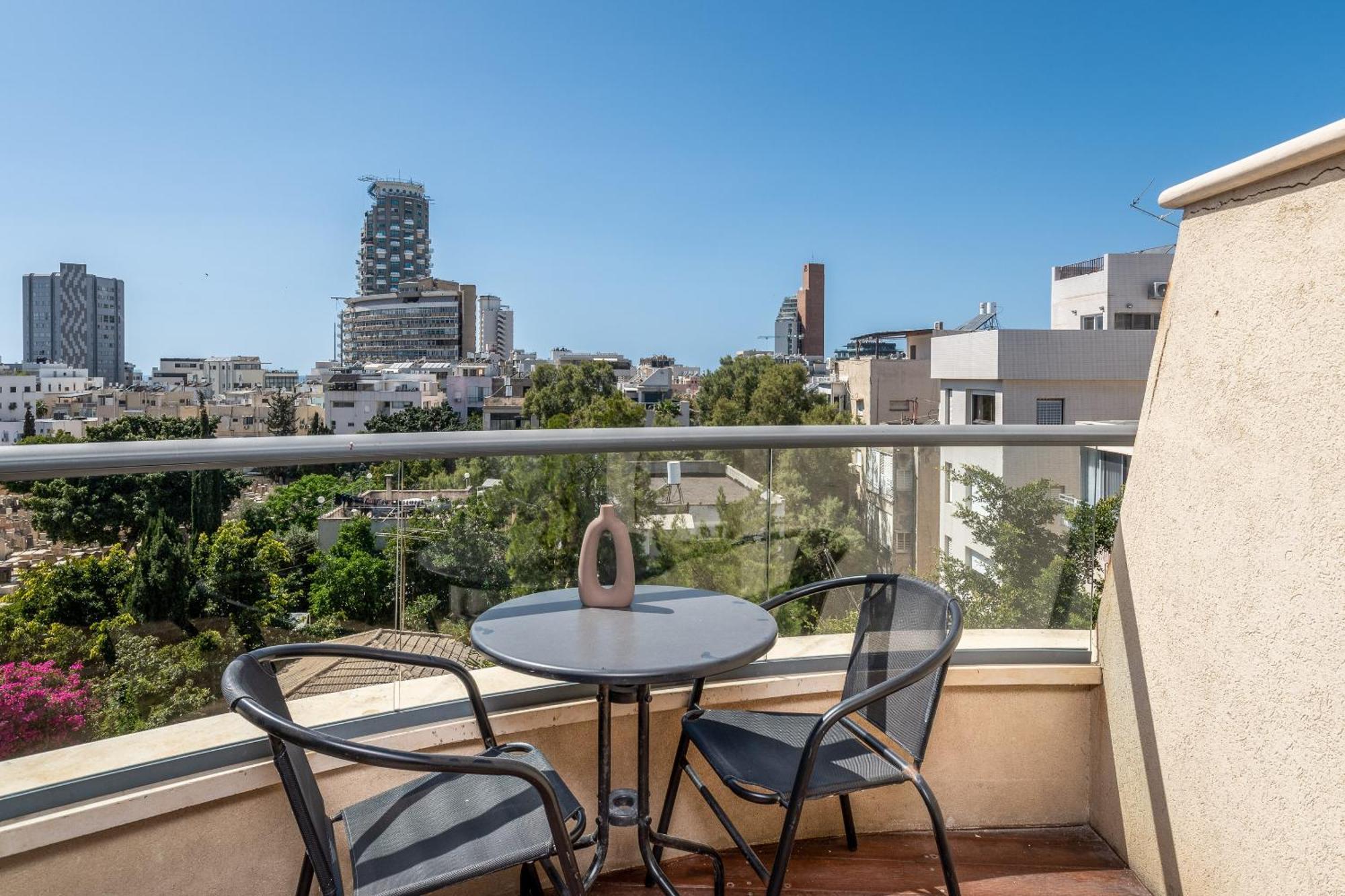 Modern & Sunny 1 Bdr W Balcony And Parking Apartment Tel Aviv Exterior photo